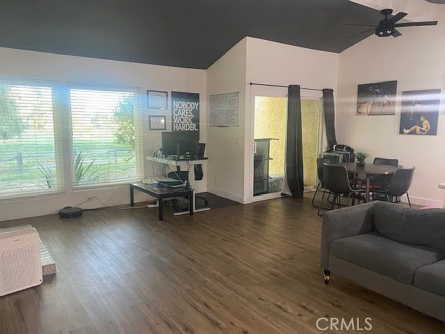 38940 Paseo De Oro — Photo 6