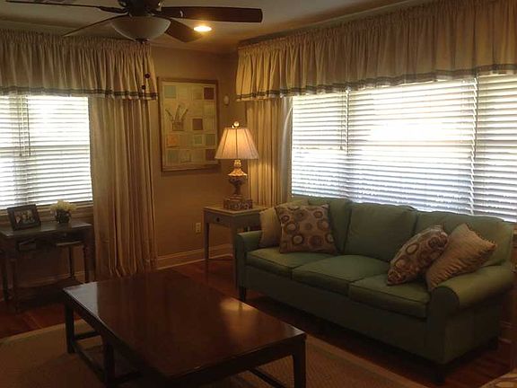 2nd image of 608 Olive Ave