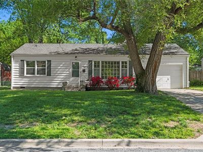 7600 W 64th Ter, Overland Park, KS, 66202