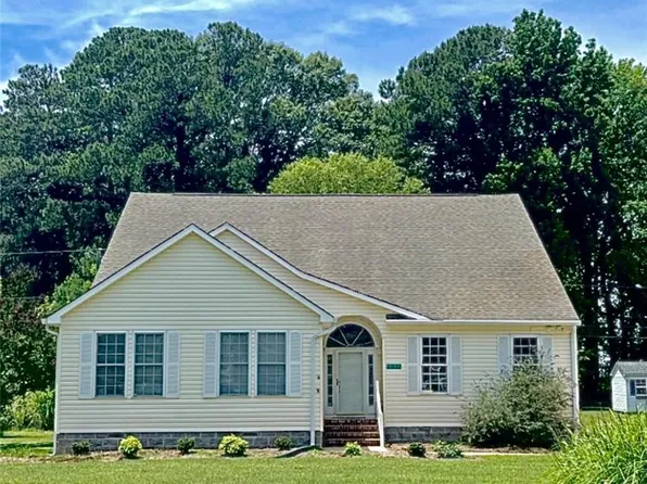 10142 Bolling Blvd, Carrollton, VA 23314