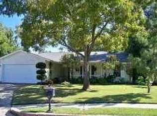 1200 Douglas St, Euless, TX 76039