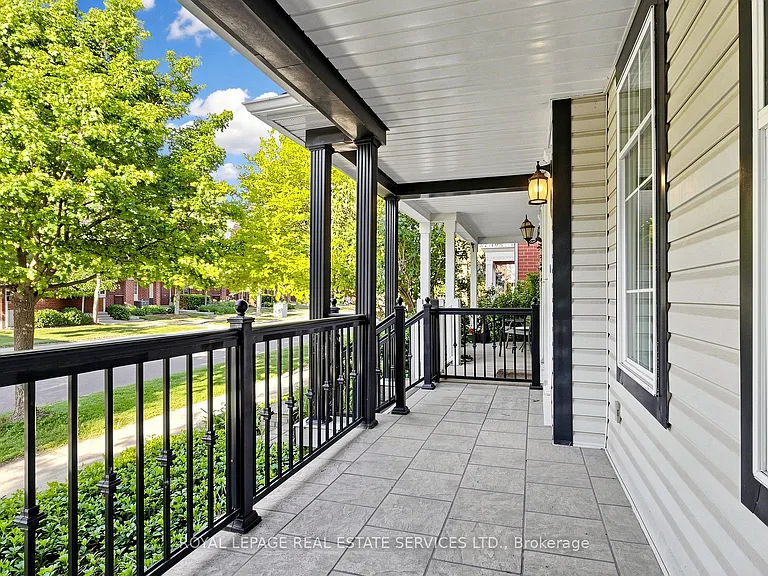 100 Georgian Dr — Photo 4