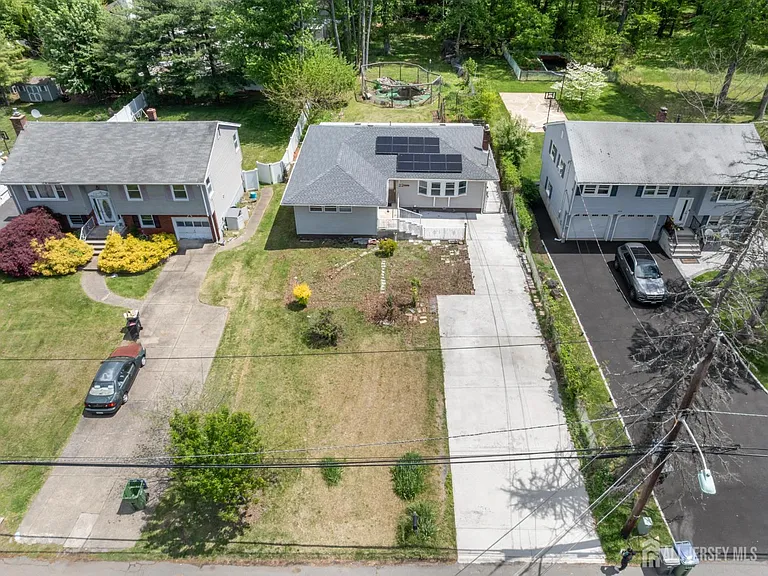 22 Foley Ave — Photo 37