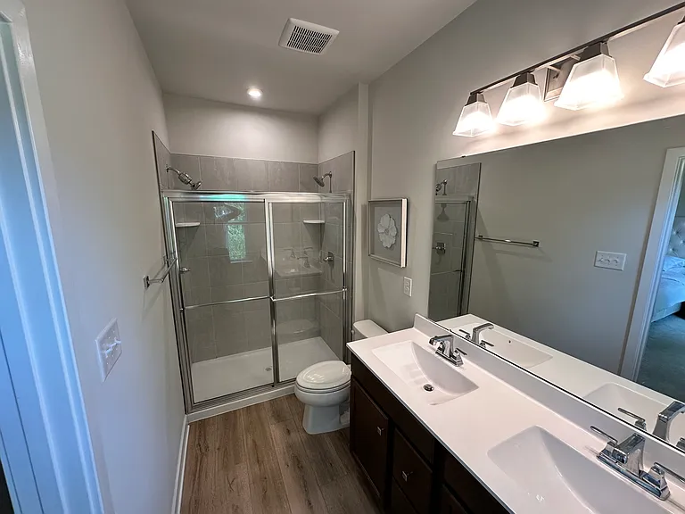402 Big Woods Dr — Photo 8