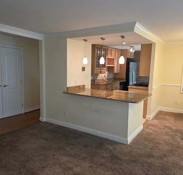 3329 Huntley Square Dr #B-1 — Photo 1