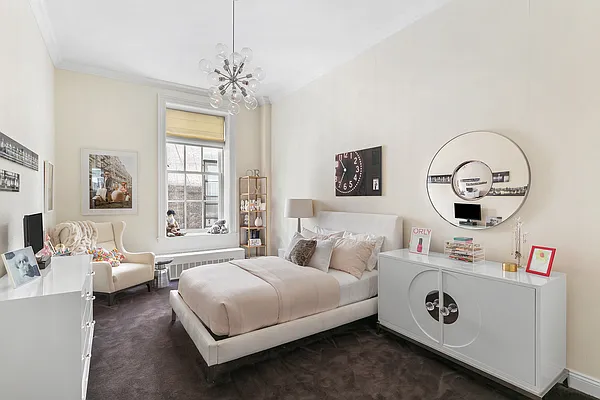 Rented by Compass | media 22