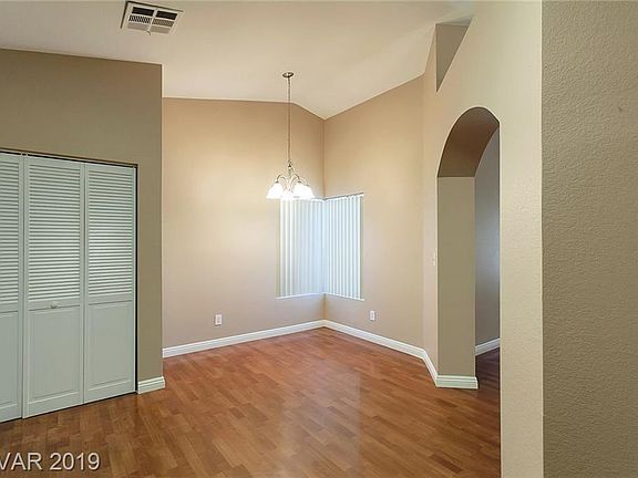 4th image of 5012 Crystal Breeze Ln