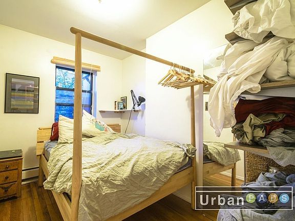 3rd image of 872 Dekalb Ave APT 3B