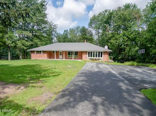 118 Ansley Rd, Paupack, PA 18451