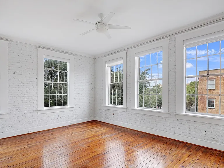 321 W Broughton St #7 — Photo 18