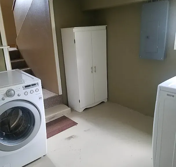 820 Walnut St — Photo 16