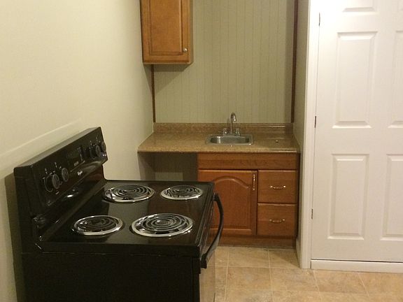 4th image of 9442 Lake Crest Dr