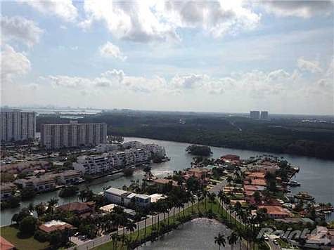 3rd image of 16500 Collins Ave APT 2755
