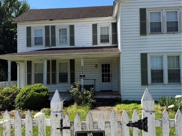 2984 Rolfe Hwy, Dendron, VA 23839