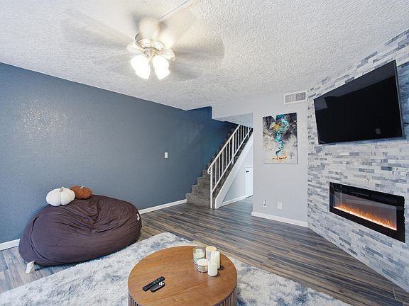 4th image of 6041 Sequoia Rd NW APT C13