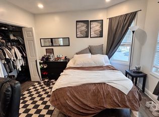 336 Lowell St #A, Somerville, MA 02145