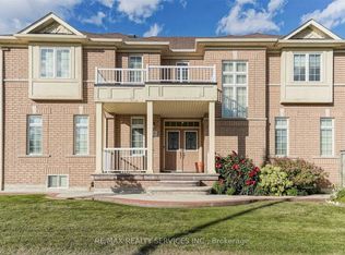 3 Coolwater Dr, Brampton, ON L6R 0X7