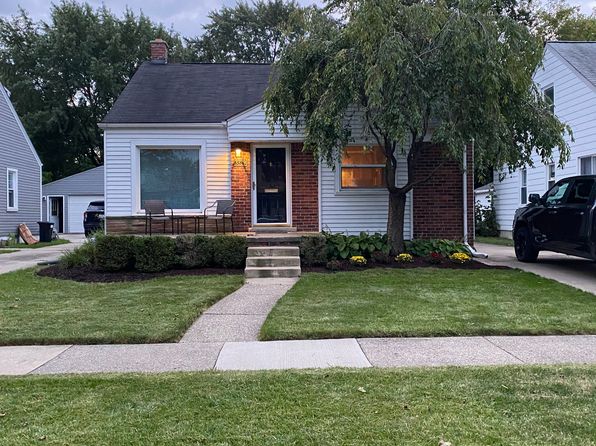 3329 Chester Rd
