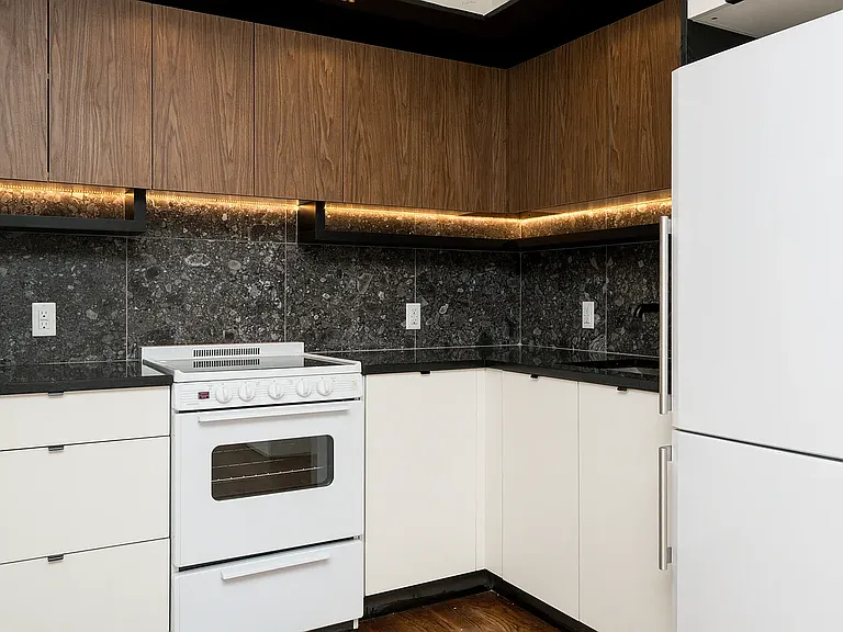 1054 Bushwick Ave #3C — Photo 2