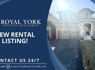 204 Ronald Guscott St #2, Oshawa, ON L1K3G3