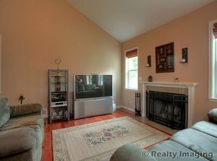 32855 School St, Rainier, OR 97048