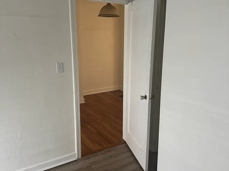 305 E 3rd Ave #3 — Photo 7