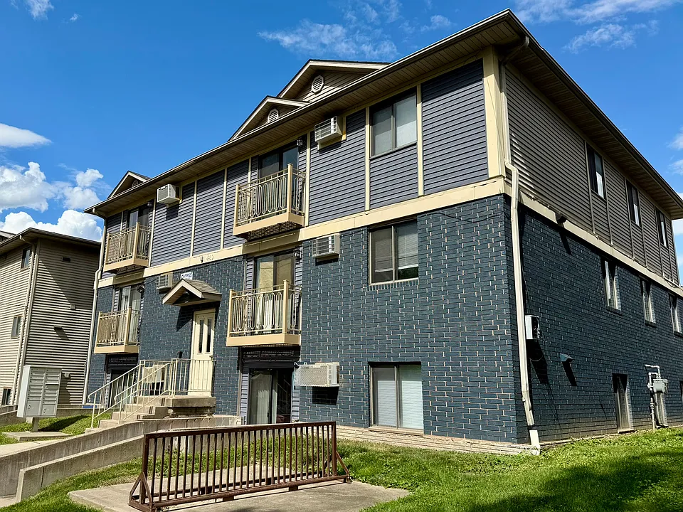 440 S Johnson St #7