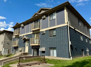 440 S Johnson St #8, Iowa City, IA 52240