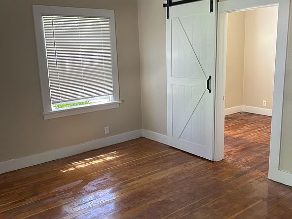 3rd image of 732 NW Georgia Ave #1
