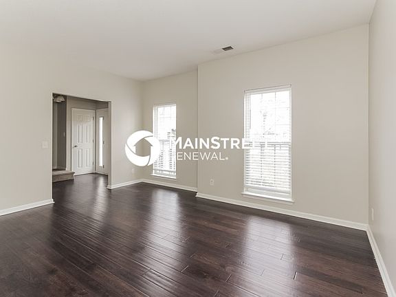 4th image of 3639 Annandale Dr