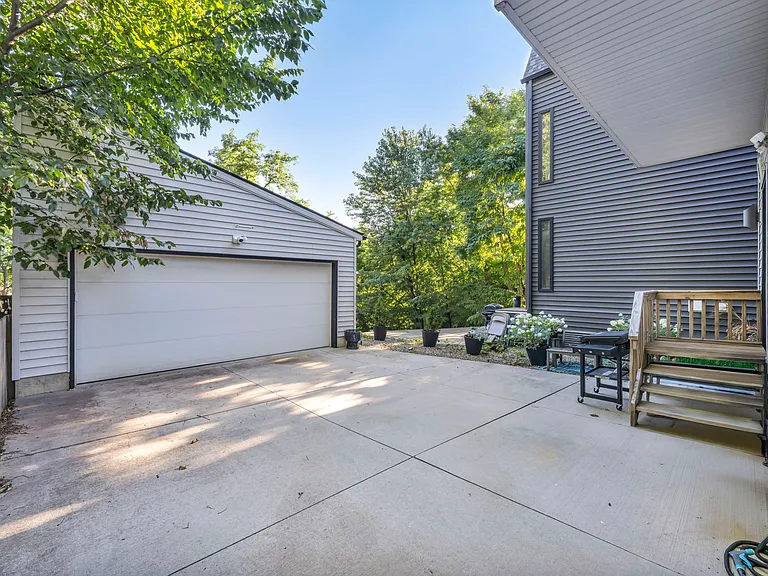 805 Brayton Ave — Photo 60