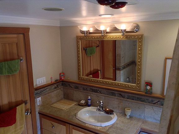 Upstairs Bathroom