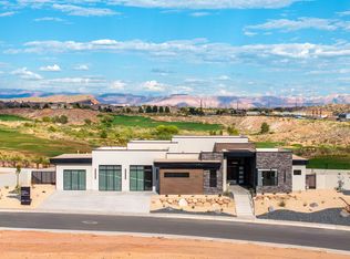 1568 N Saint Andrews Way #102, Washington, UT 84780