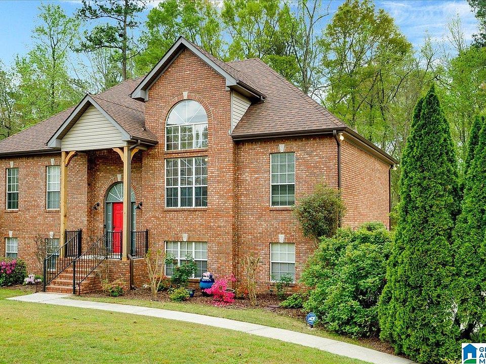 1st image of 169 Wisteria Dr