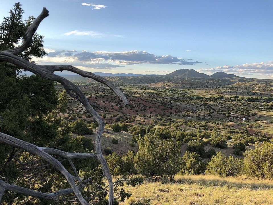 1st image of 41 Paseo De Las Palomas