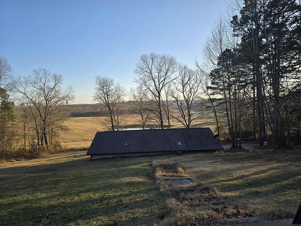 1st image of 1328 Knob Creek Rd