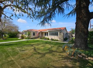 2205 Olympic Dr, Bakersfield, CA 93308