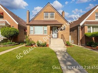 8620 S Winchester Ave, Chicago, IL 60620