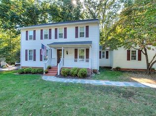 800 Holly Grove Ln, North Chesterfield, VA 23235