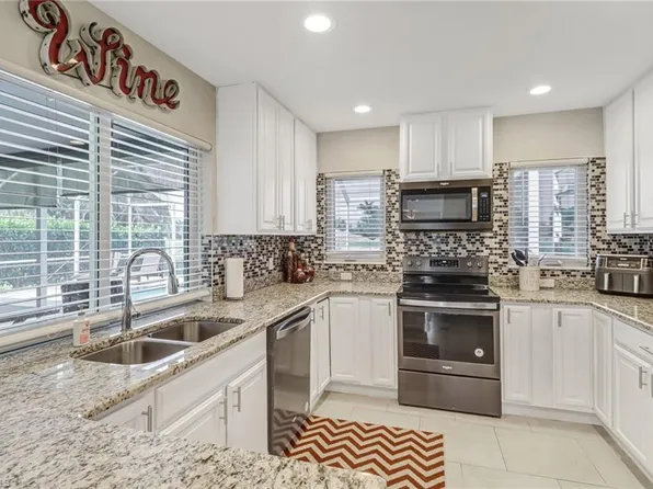 148 Pebble Beach BLVD, NAPLES, FL 34113