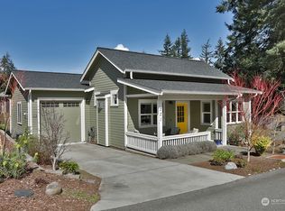 221 Clover Ct, Langley, WA 98260