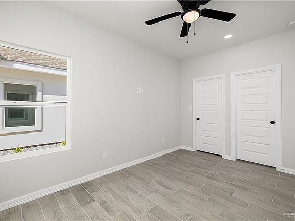 4th image of 196 Farrell Rd #2