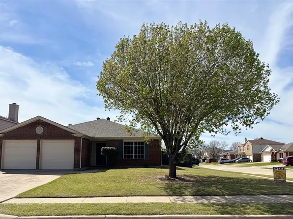 2457 Eagle Mountain Dr, Little Elm, TX 75068