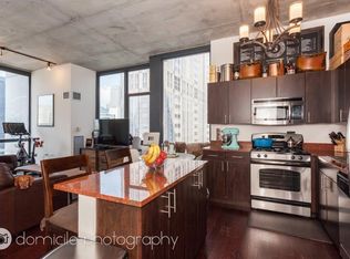 238 W Van Buren St, Chicago, IL 60607