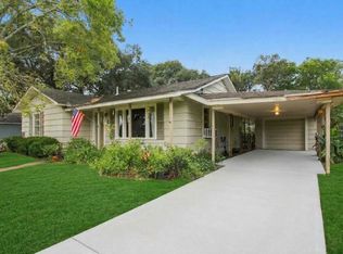 146 County Road 119, Raywood, TX 77582