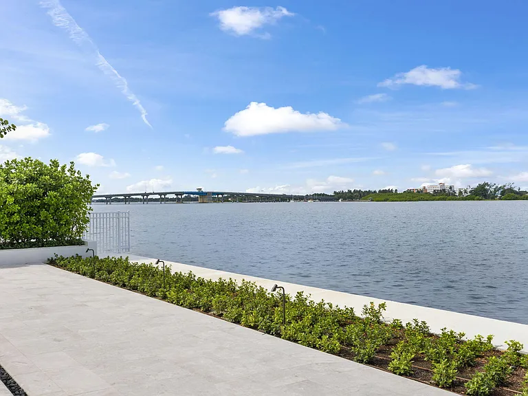 2773 S Ocean Blvd #517 — Photo 41