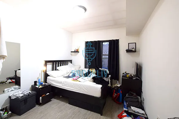 Rented by null | media 14