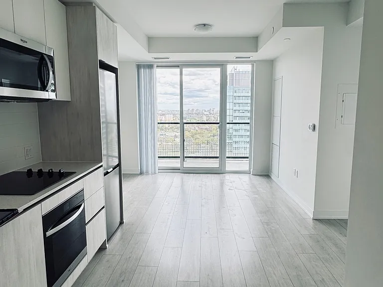 5858 Yonge St #3312 — Photo 2