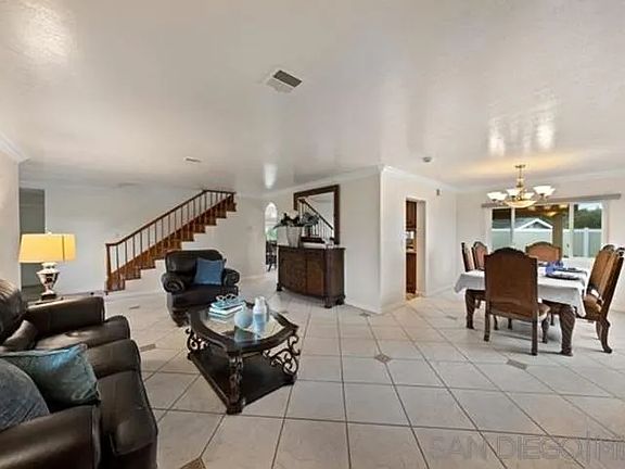 4th image of 308 Maverick Pl