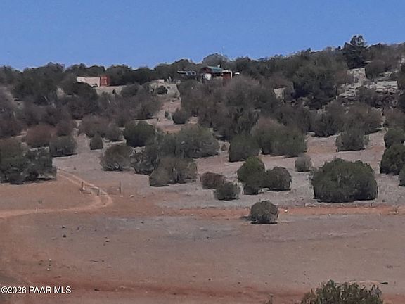 20th image of 1309 W Badger Flats Rd